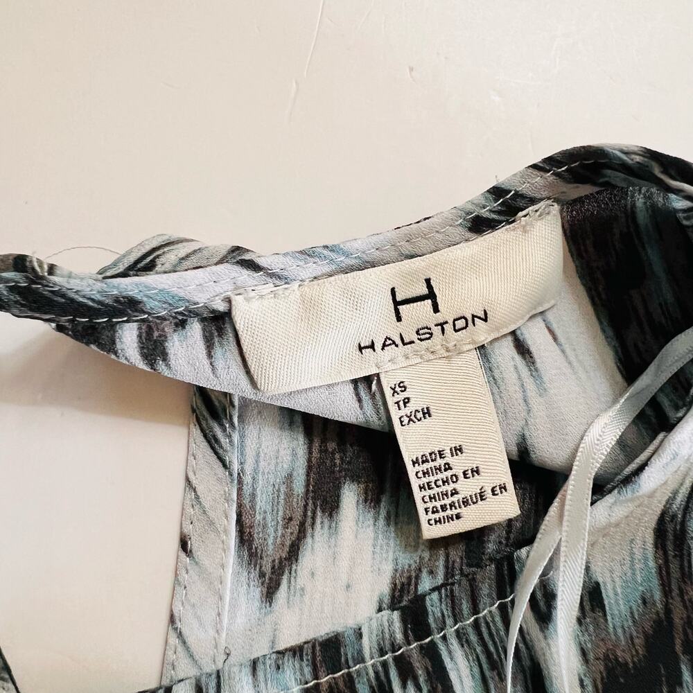 Halston Abstract Print Waterfall Long Sleeve Top Size XS - Picture 5 of 7